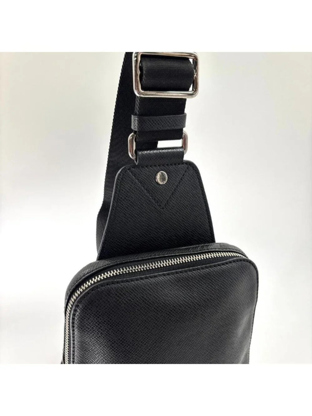 Louis Vuitton Taiga Sling Bag Black